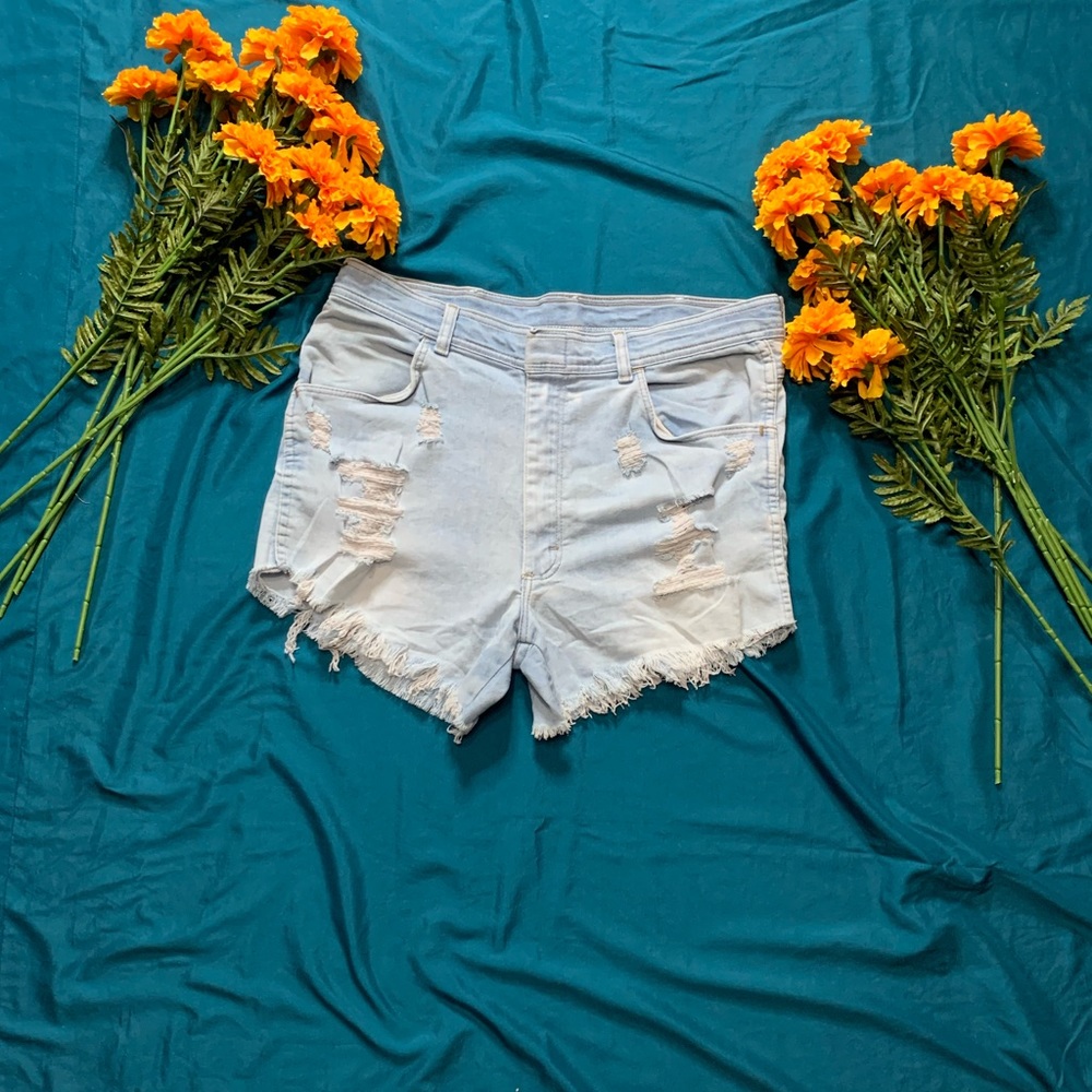 Short jeans